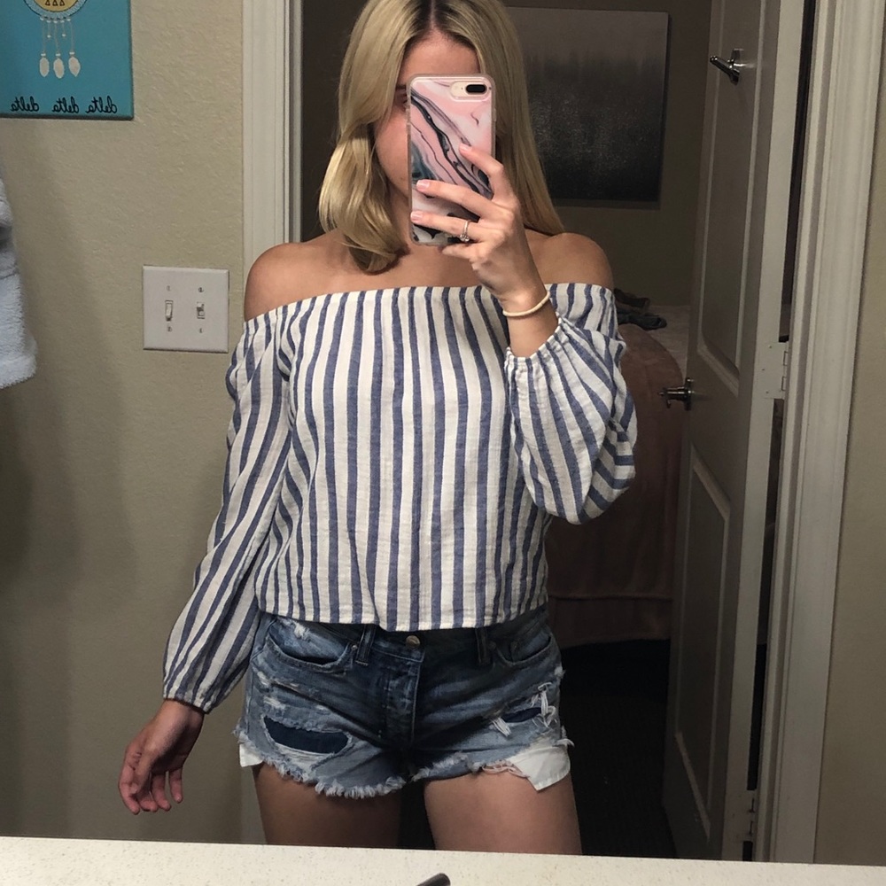 American Threads off the shoulder top